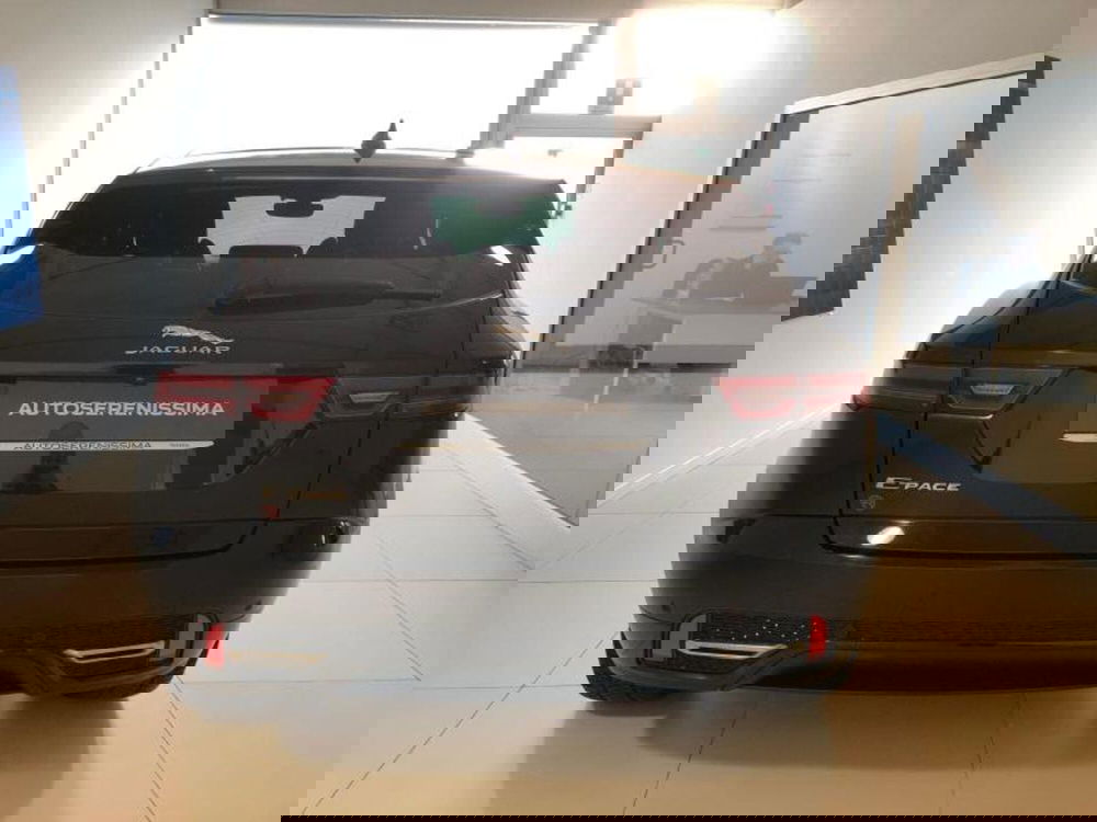 Jaguar E-Pace usata a Venezia (3)