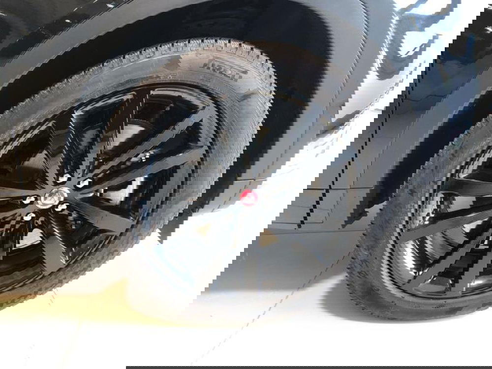 Jaguar E-Pace usata a Venezia (6)