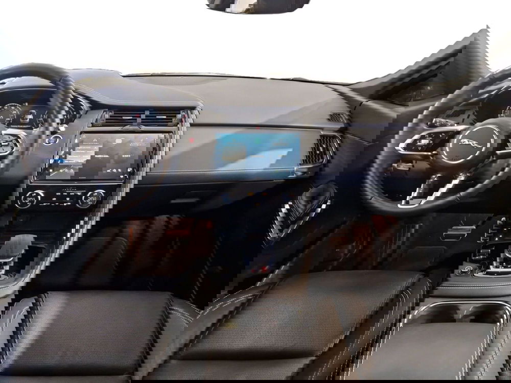 Jaguar E-Pace usata a Firenze (4)