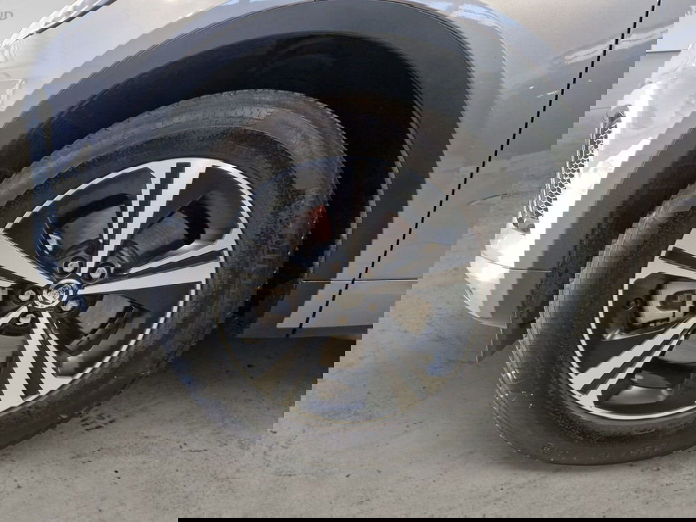 Jaguar E-Pace usata a Firenze (9)