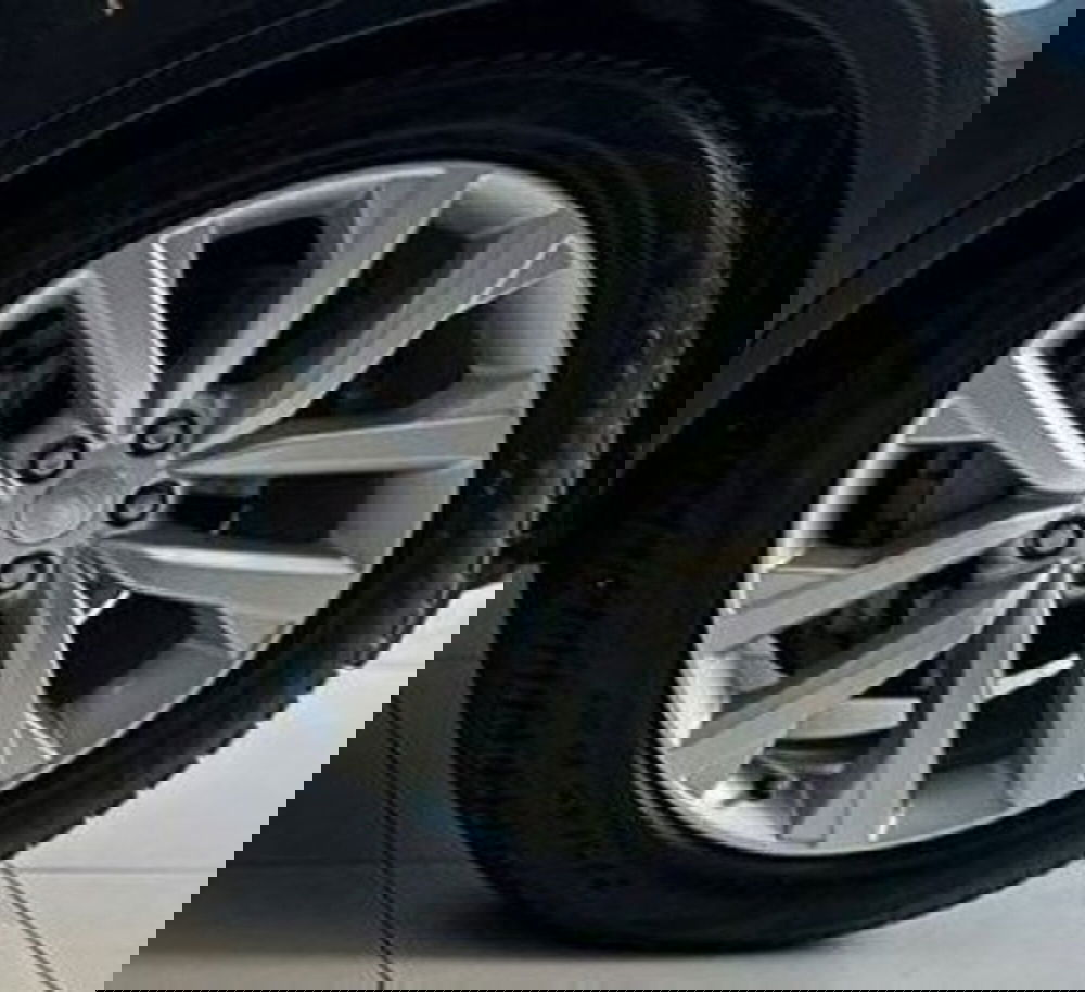 Land Rover Discovery usata a Ferrara (9)