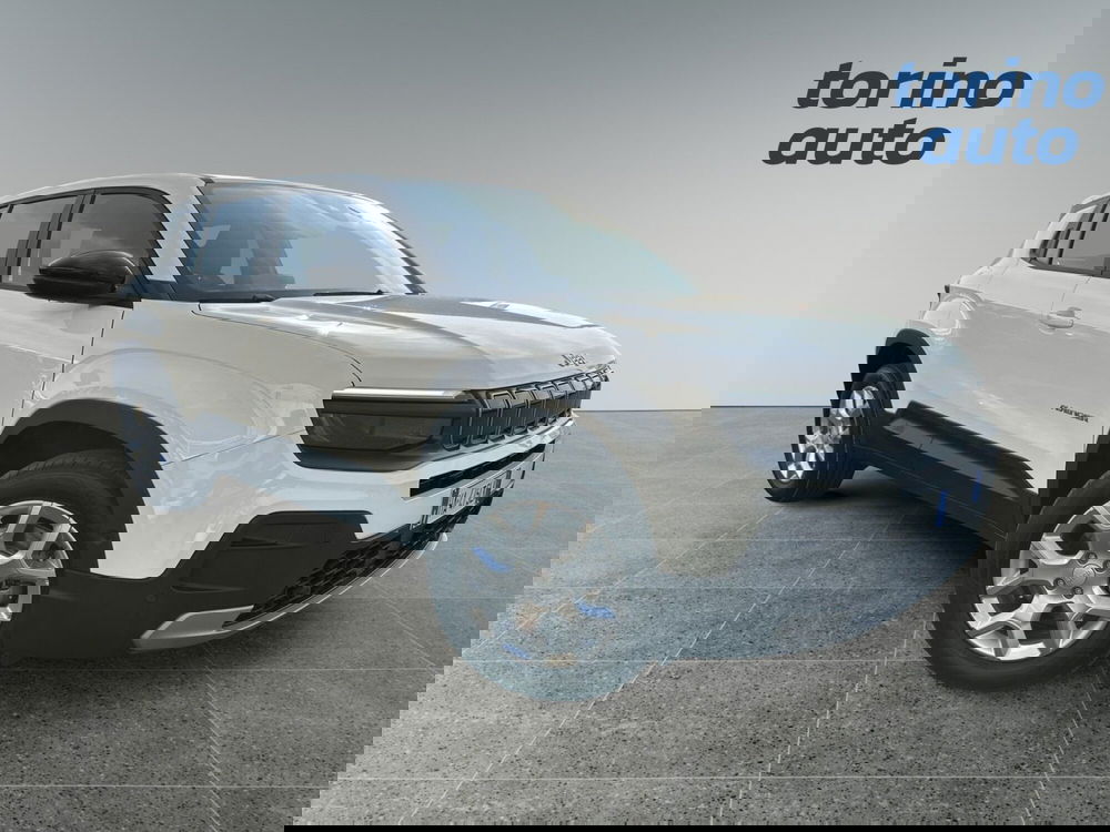 Jeep Avenger nuova a Torino