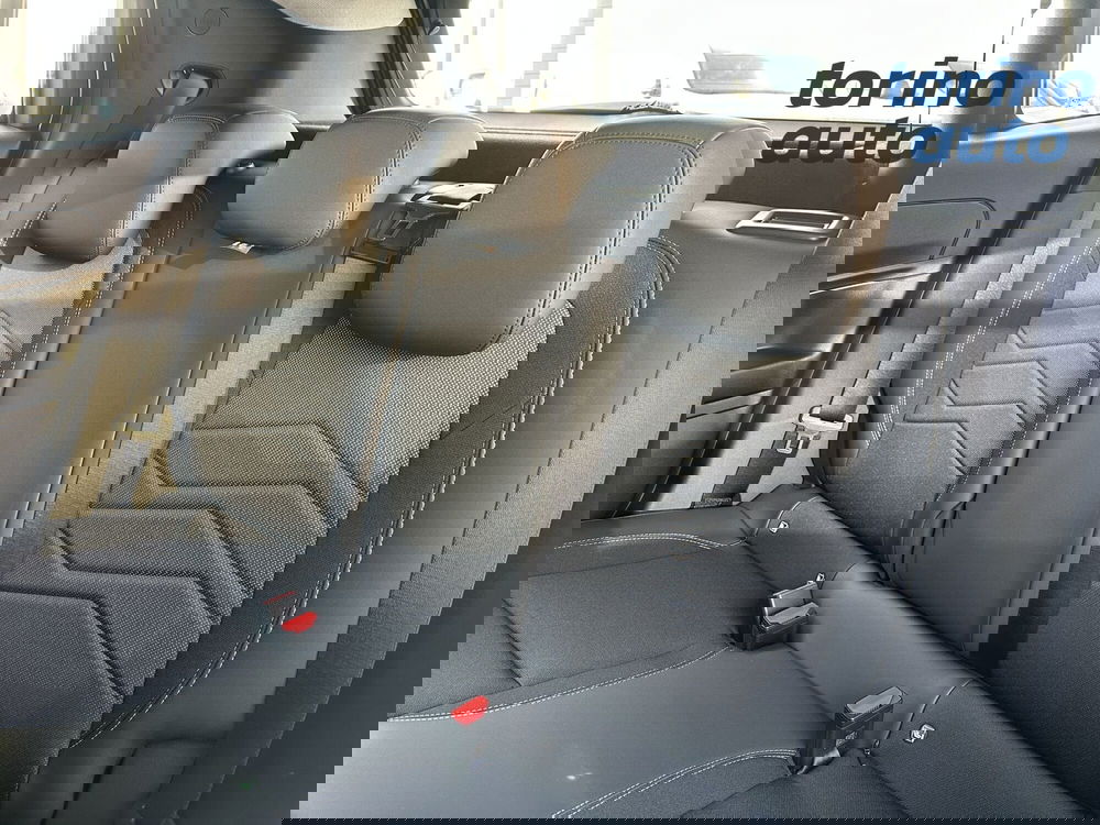 Jeep Avenger nuova a Torino (12)