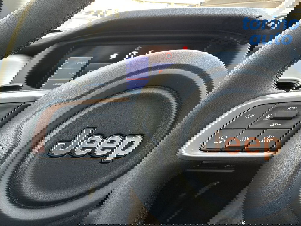 Jeep Avenger nuova a Torino (18)