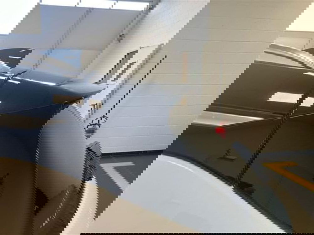 Opel Grandland X usata a Como (18)