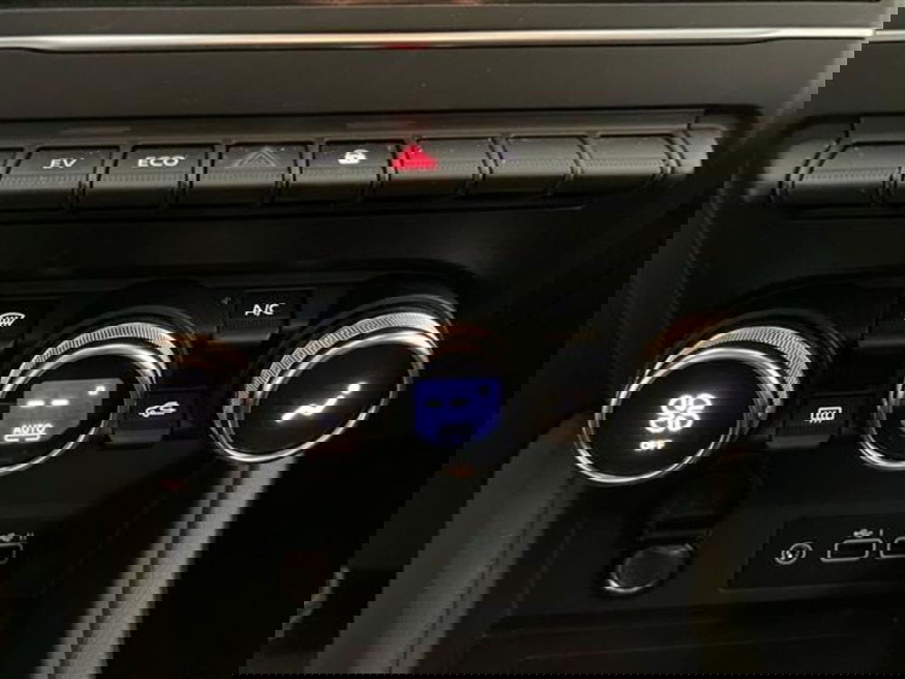 Renault Captur usata a Como (14)