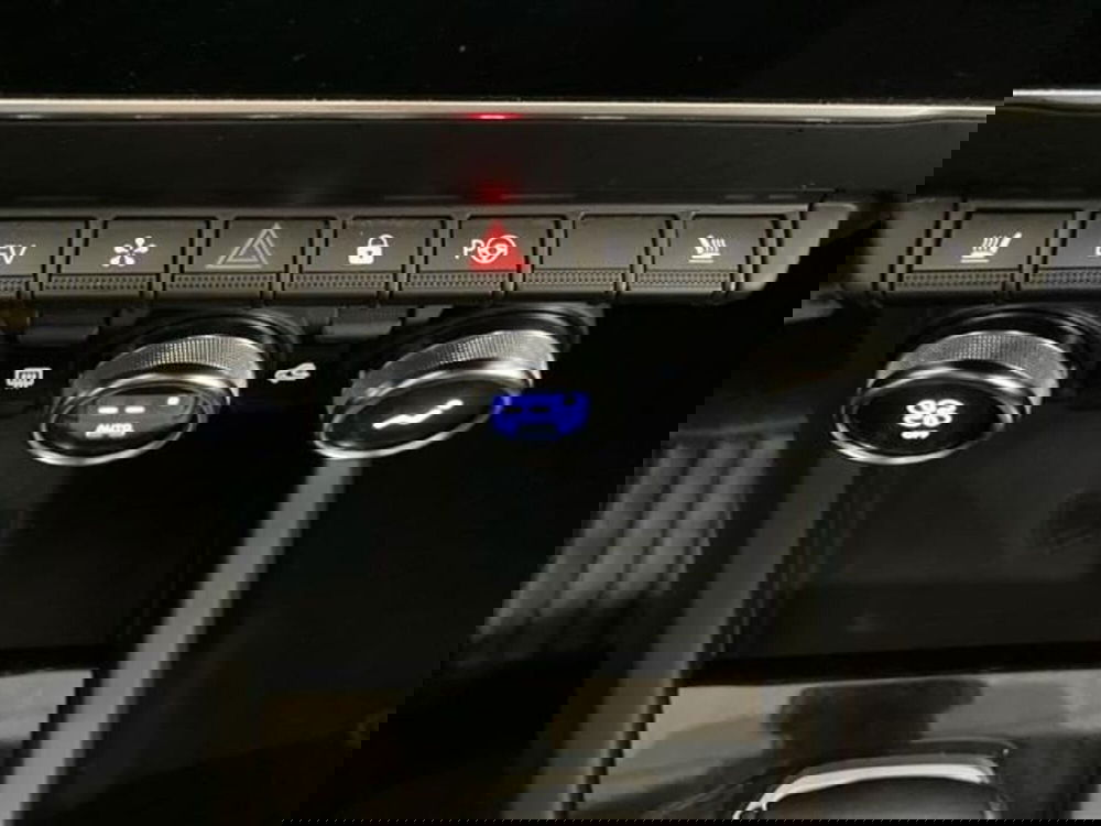 Renault Arkana usata a Como (20)