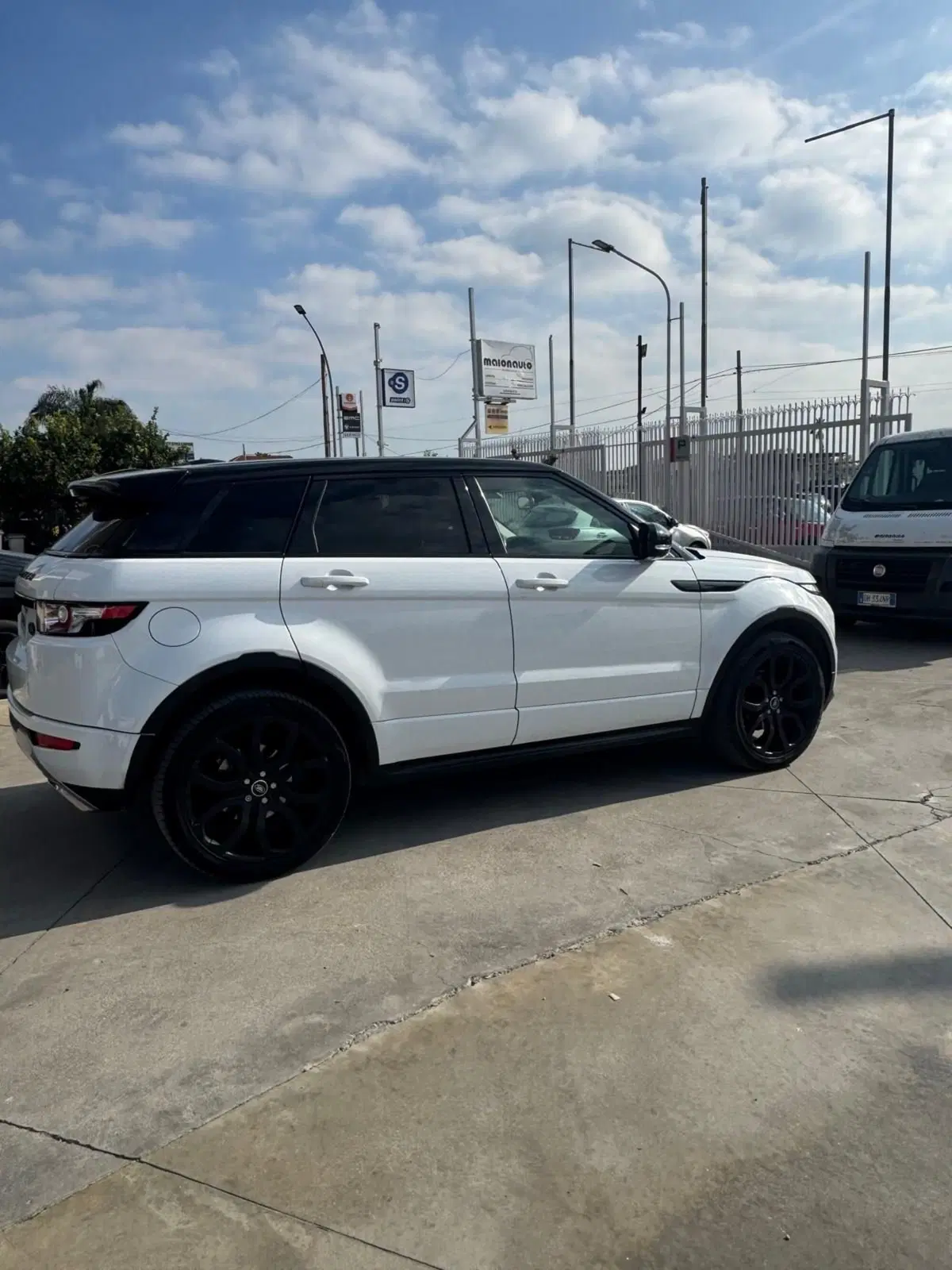 Land Rover Range Rover Evoque usata a Caserta (6)