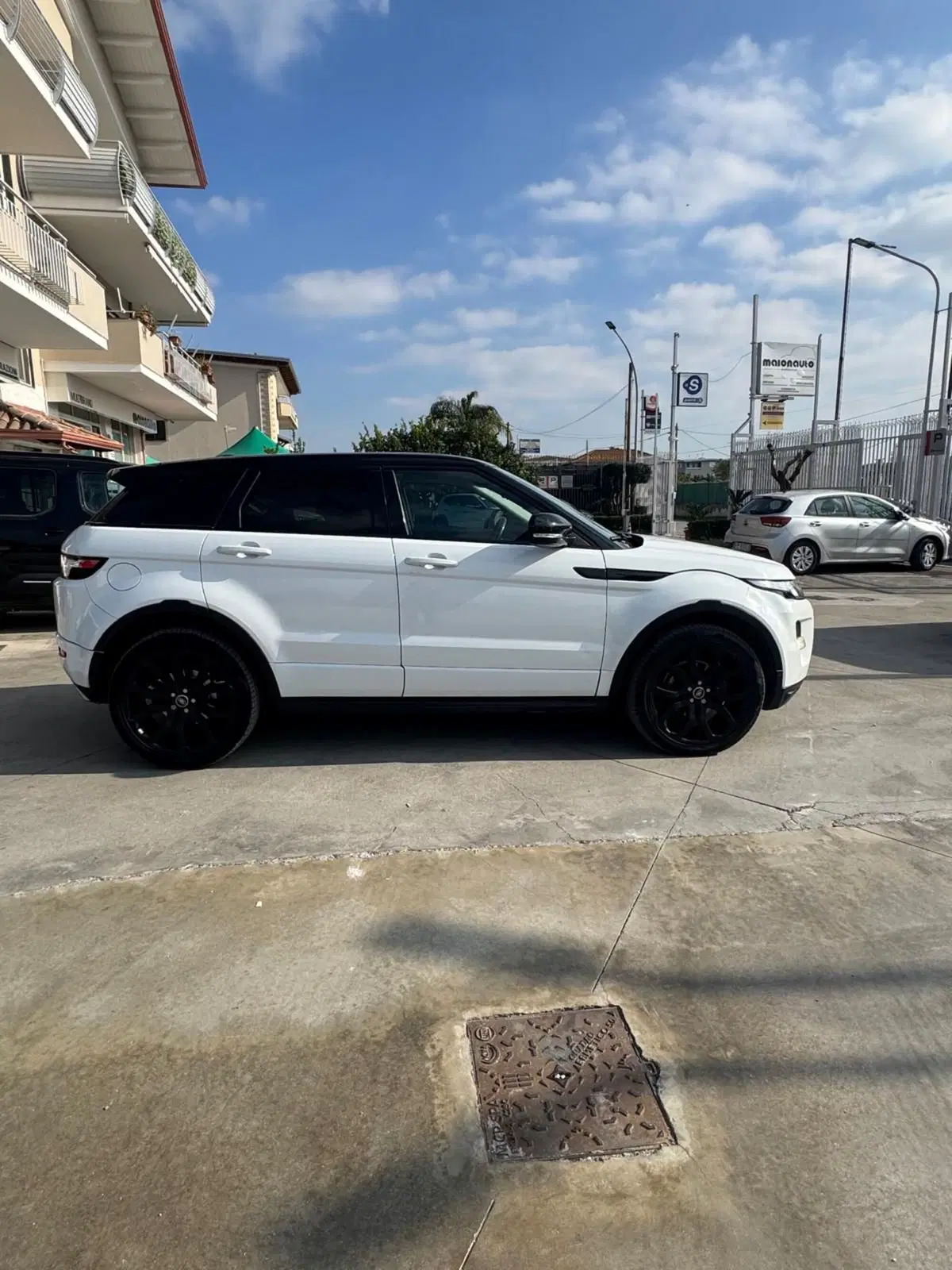 Land Rover Range Rover Evoque usata a Caserta (7)