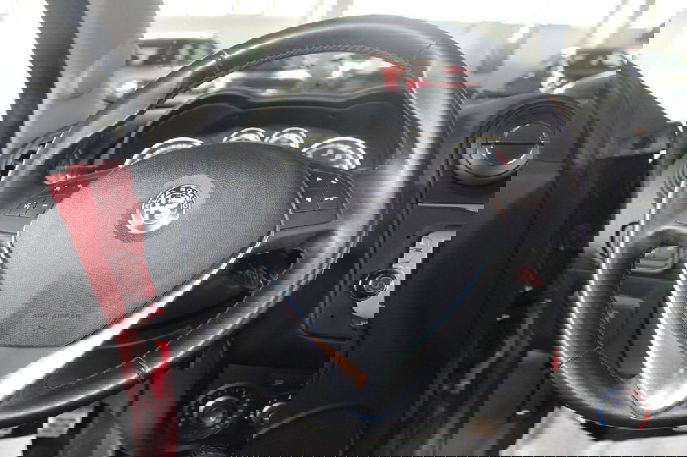 Alfa Romeo MiTo usata a Terni (12)