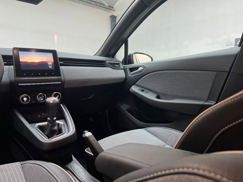 Renault Clio usata a Roma (13)