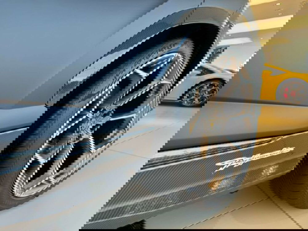 Lamborghini Urus usata a Torino (12)