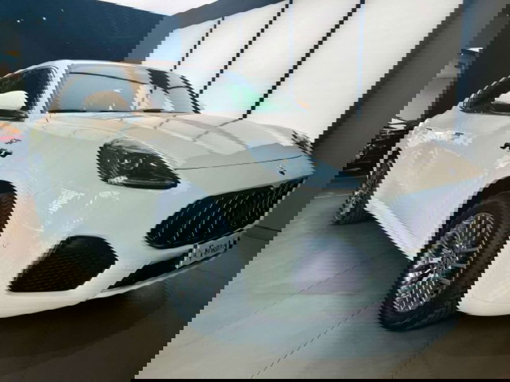 Maserati Grecale usata a Torino (3)