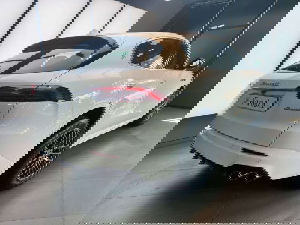 Maserati Grecale usata a Torino (8)