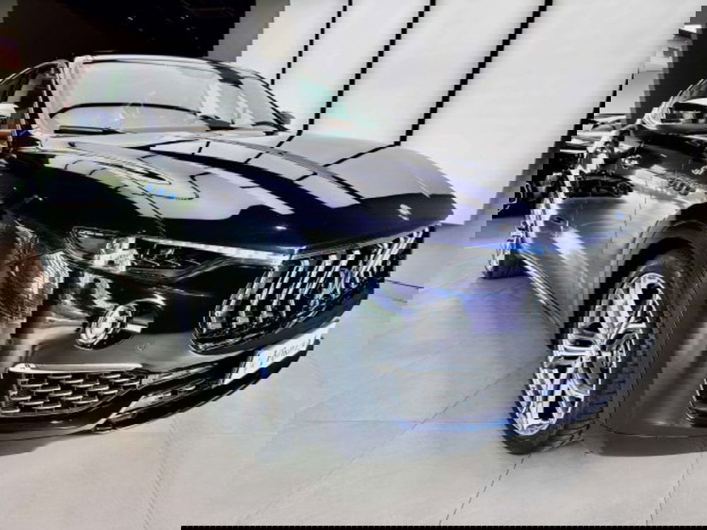 Maserati Levante usata a Torino (3)