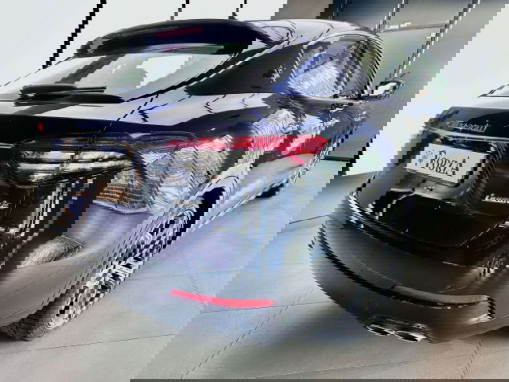 Maserati Levante usata a Torino (6)