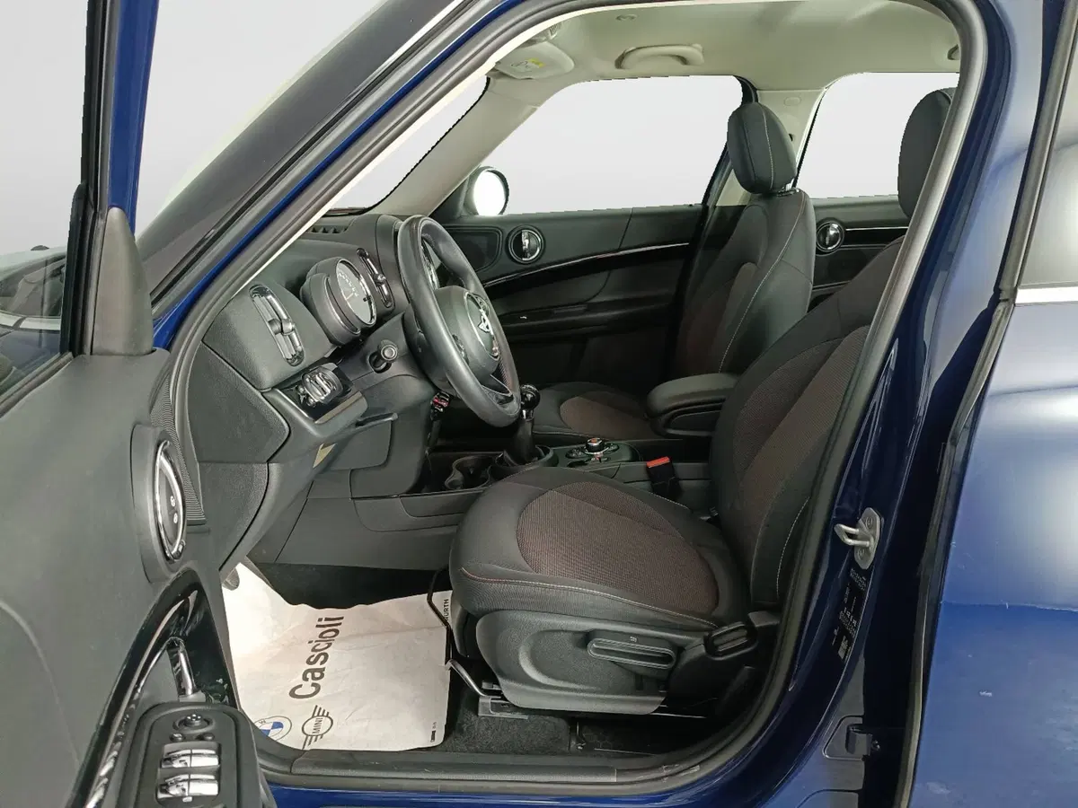 MINI Mini Countryman usata a Ascoli Piceno (8)