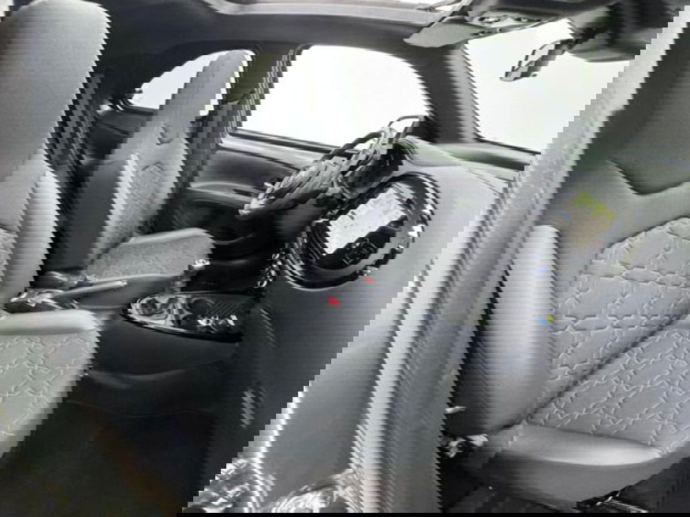 Toyota Aygo X usata a Como (3)