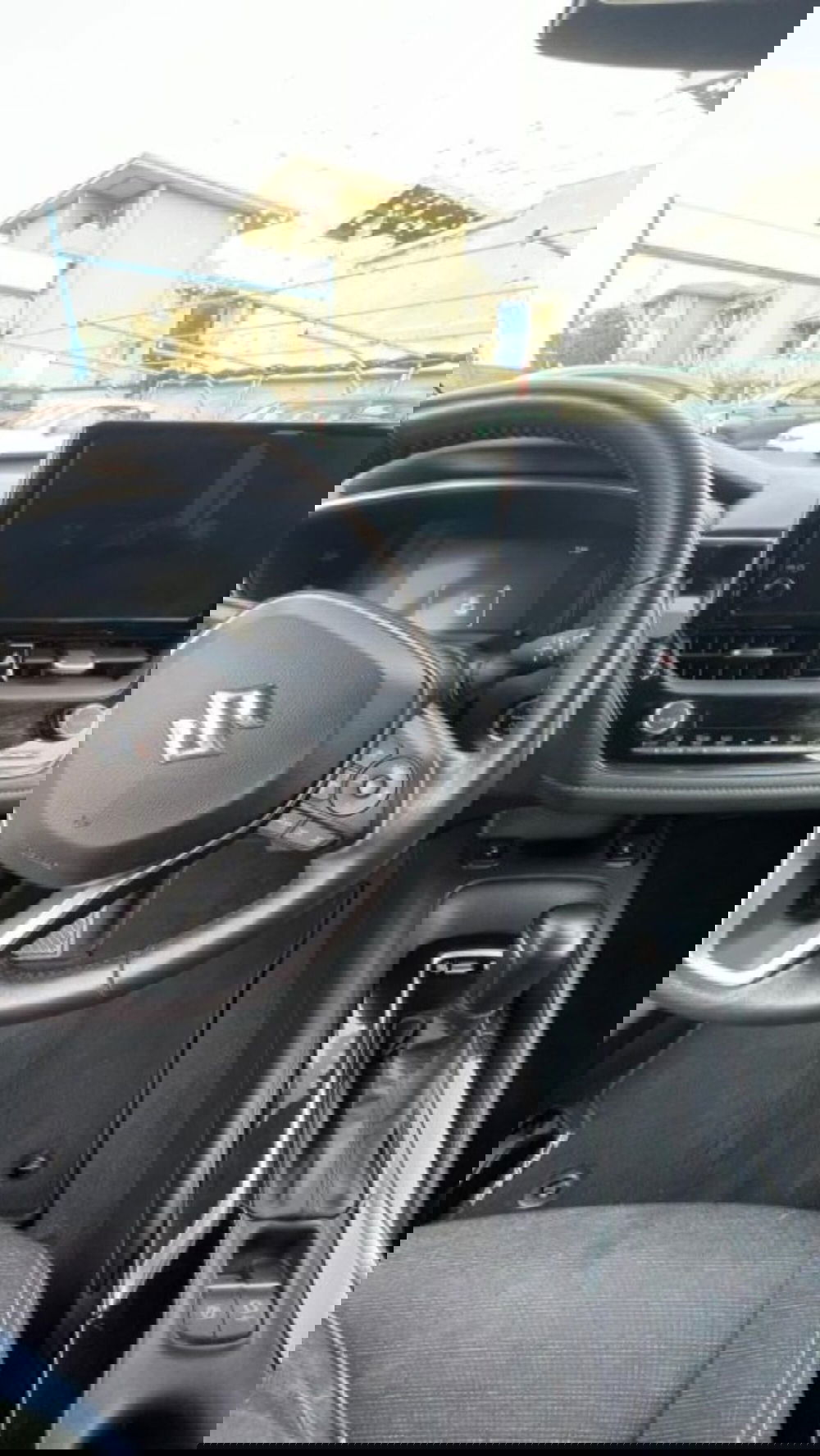 Suzuki Swace usata a Novara (7)