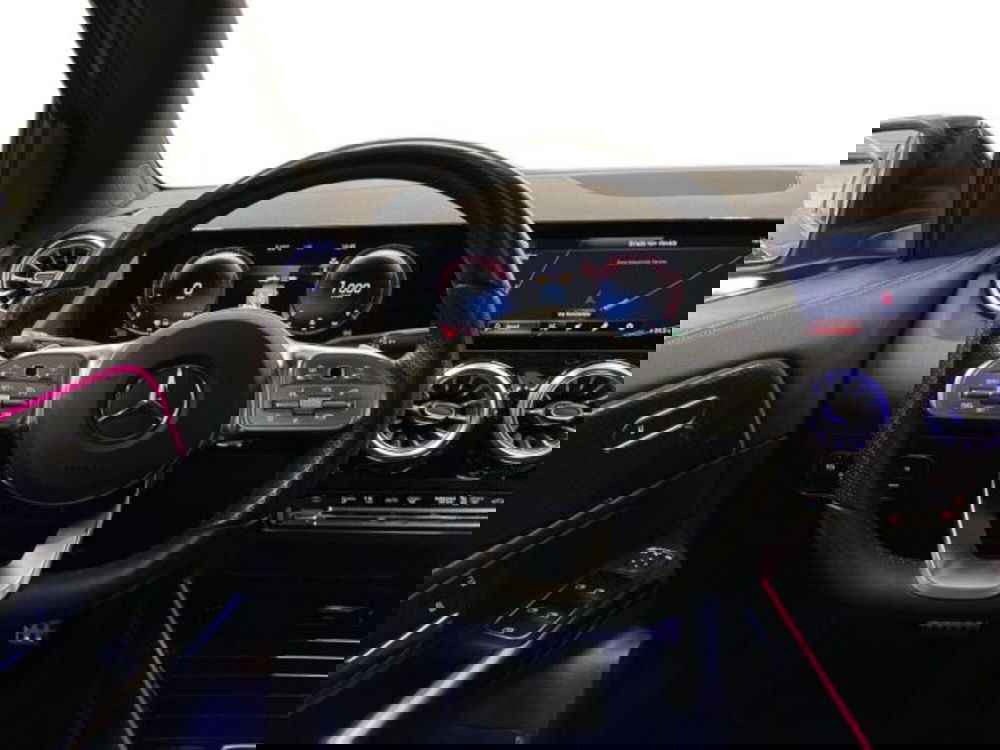 Mercedes-Benz GLA SUV usata a Verona (11)