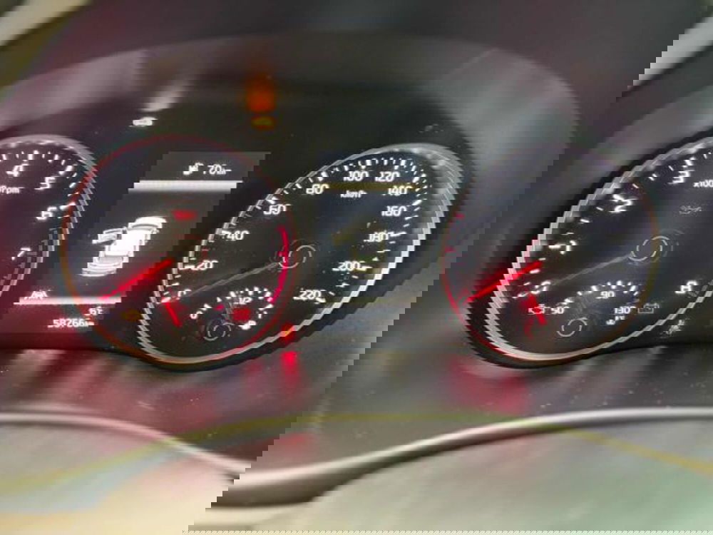 Kia Stonic usata a Pesaro-Urbino (9)