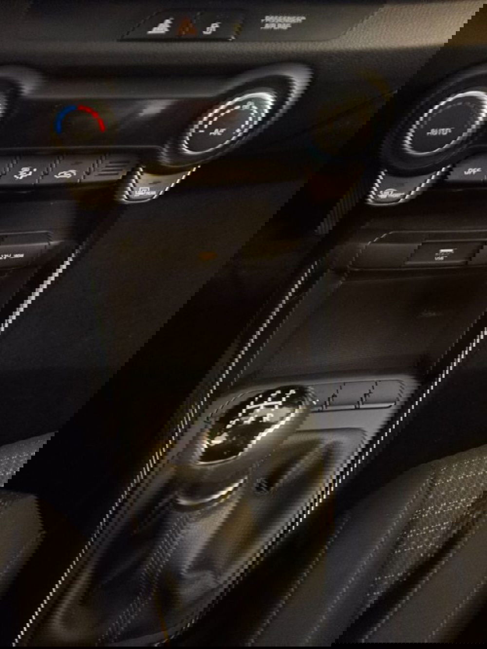 Kia Stonic usata a Vicenza (12)