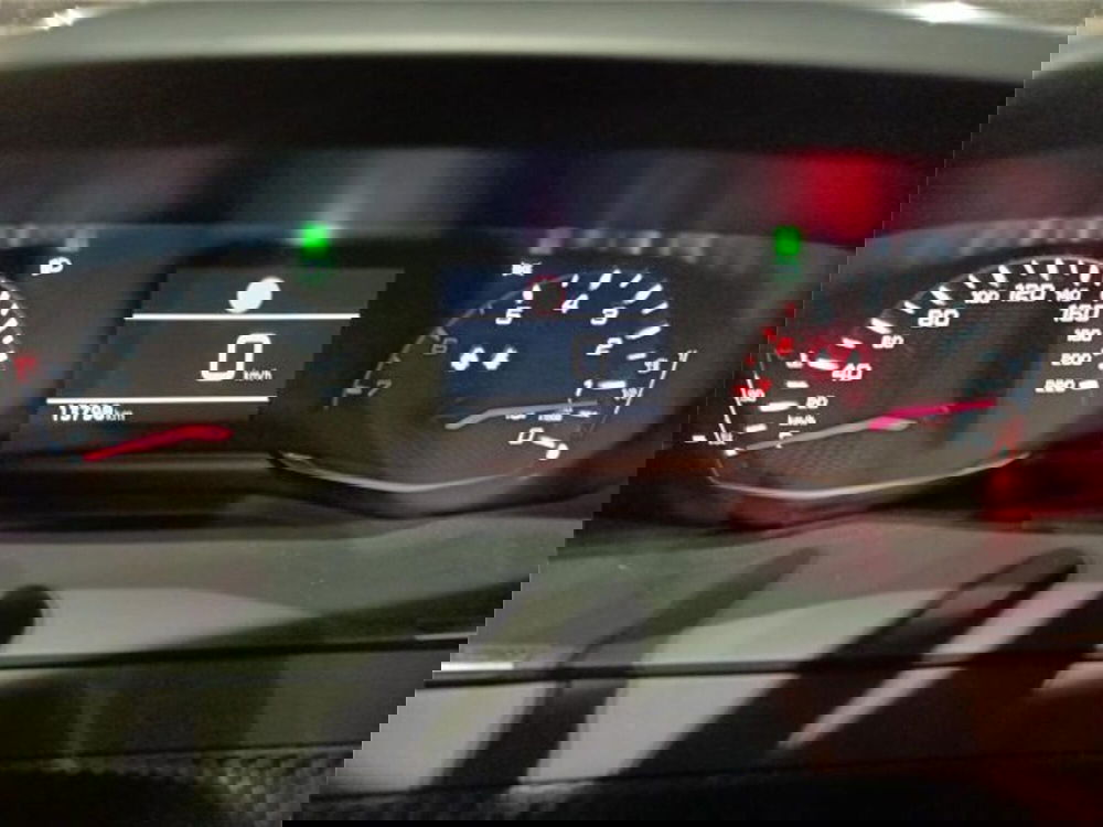 Peugeot 208 usata a Bari (16)