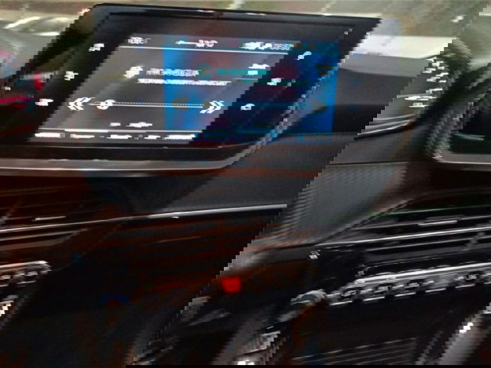 Peugeot 208 usata a Bari (18)