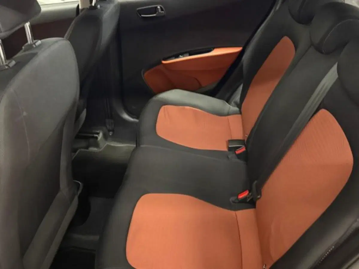 Hyundai i10 usata a Siena (10)