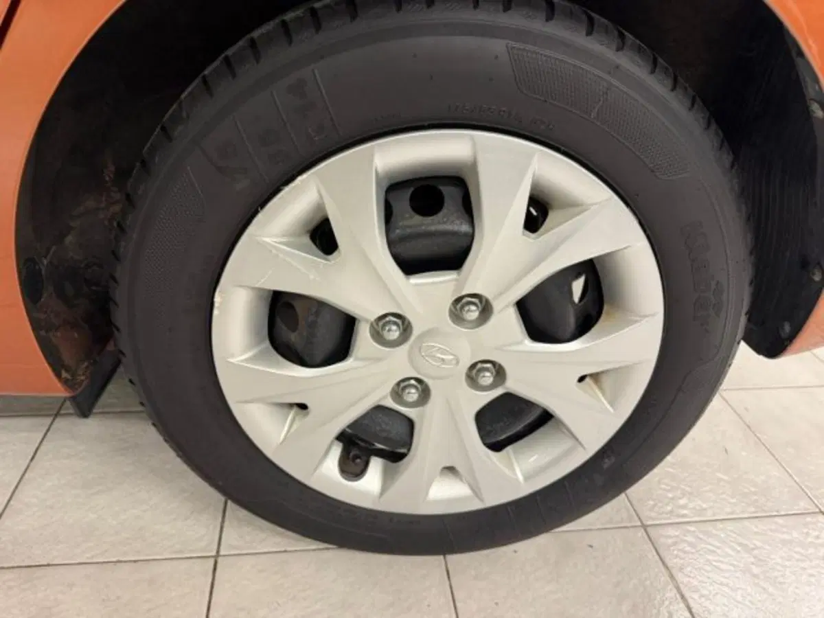 Hyundai i10 usata a Siena (14)