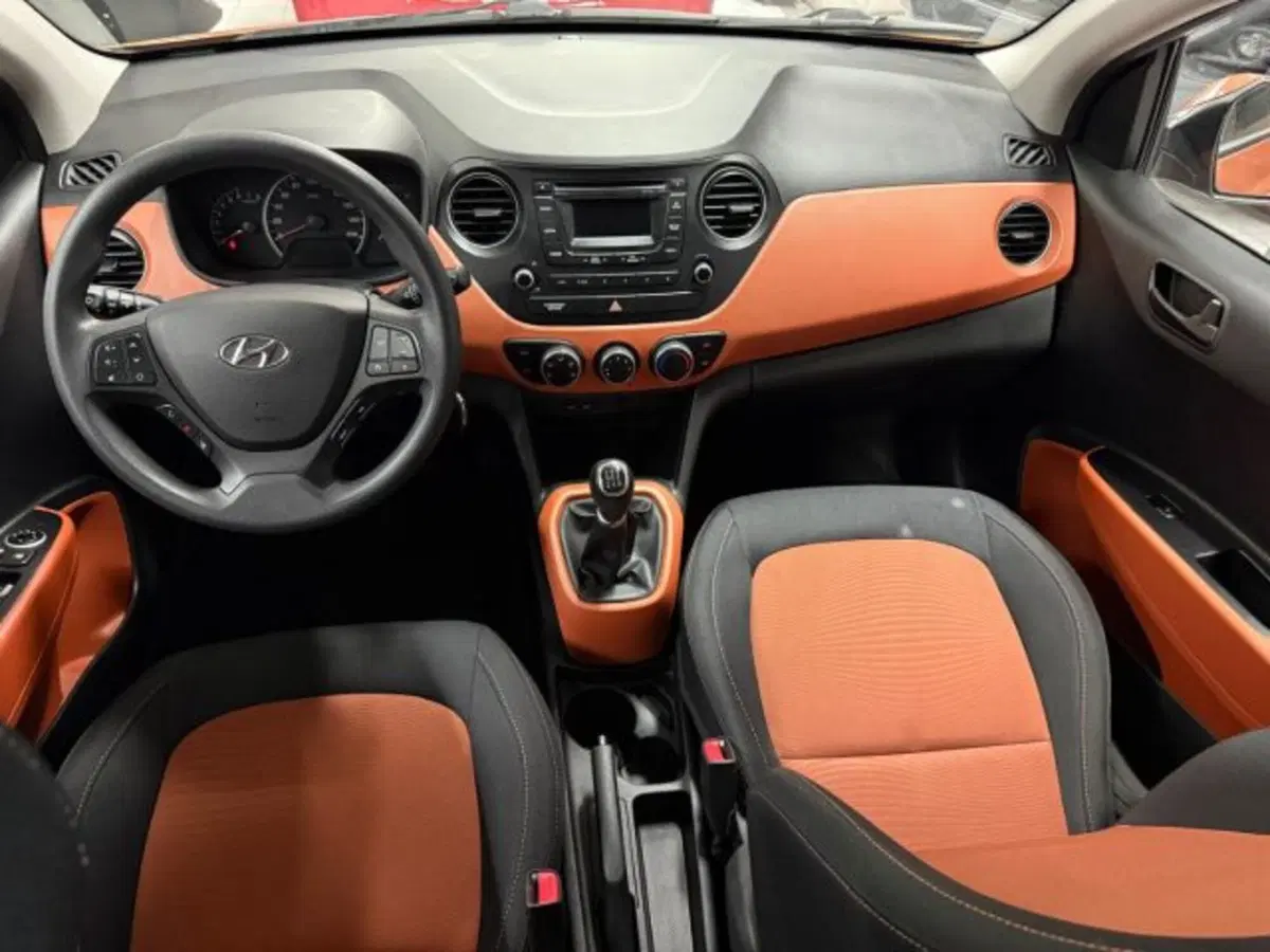 Hyundai i10 usata a Siena (5)
