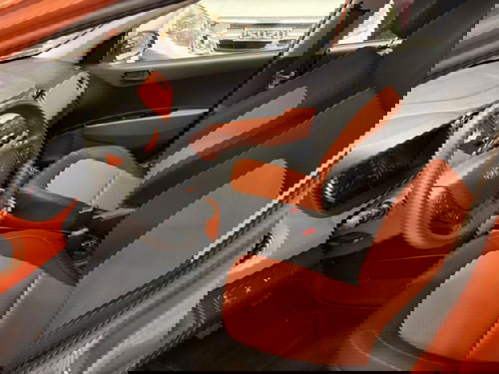 Hyundai i10 usata a Siena (9)