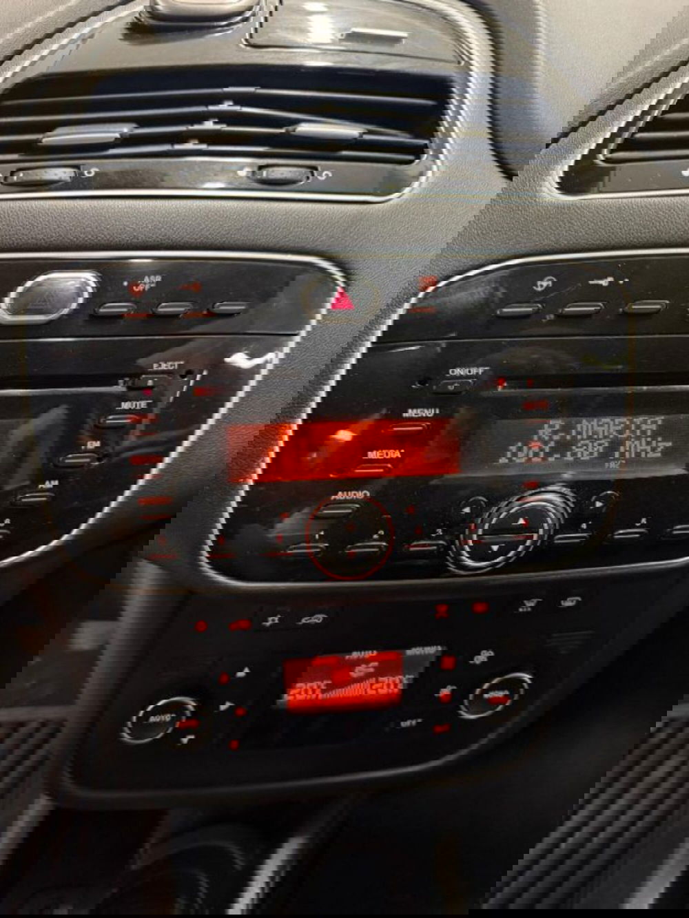 Fiat Punto usata a Siena (8)