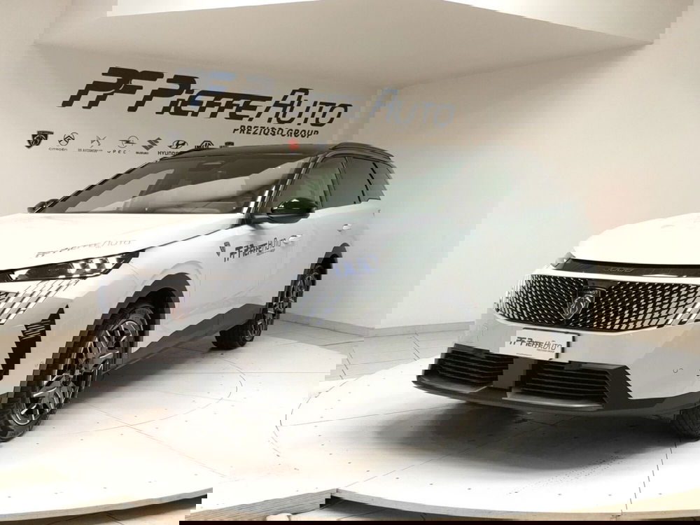 Peugeot 5008 nuova a Teramo