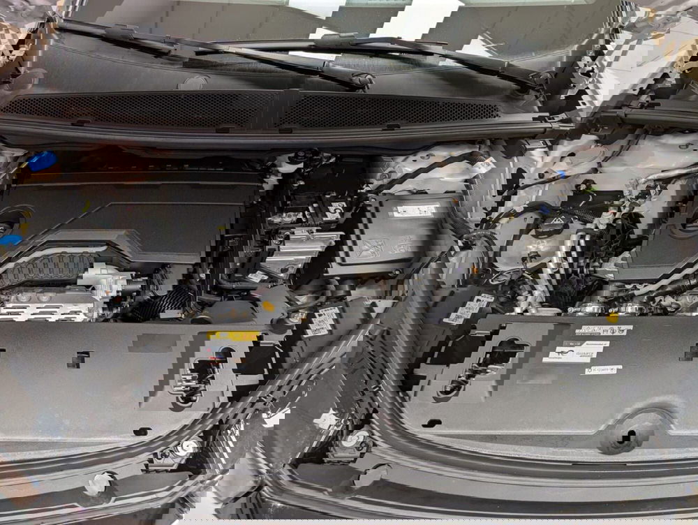 Peugeot 5008 nuova a Teramo (10)