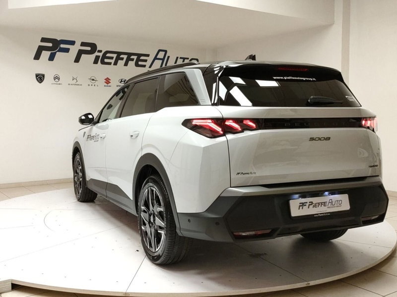 Peugeot 5008 nuova a Teramo (3)