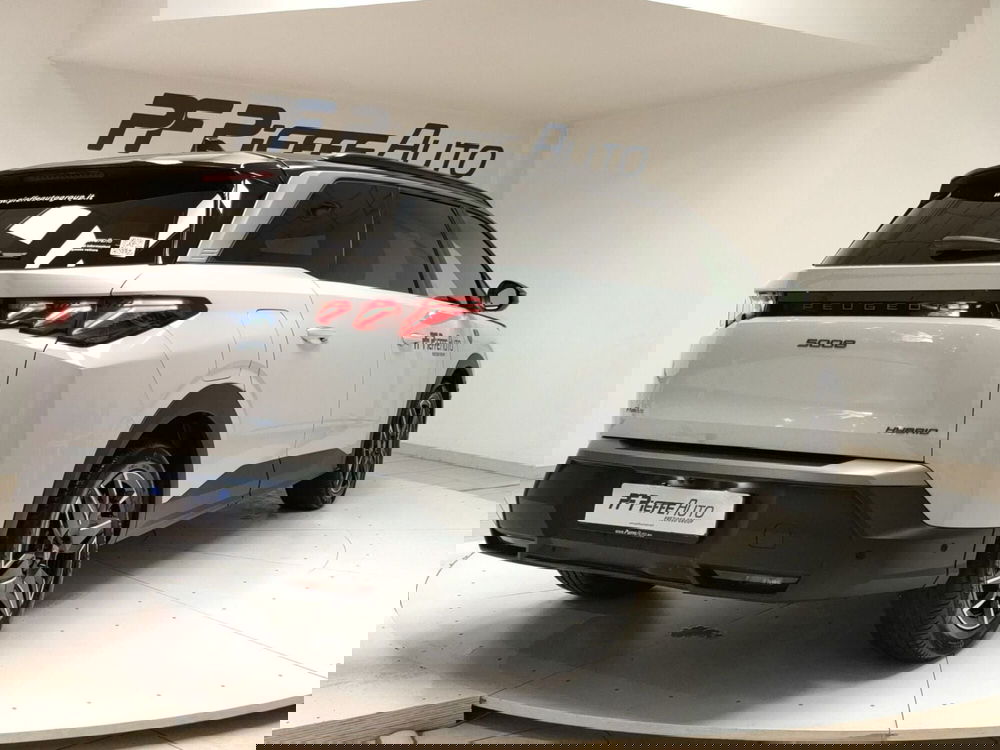 Peugeot 5008 nuova a Teramo (4)