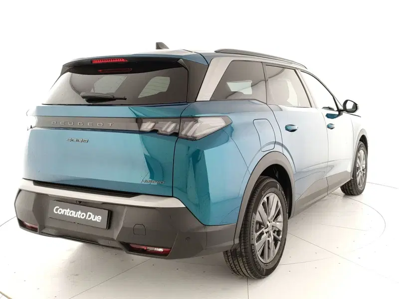 Peugeot 5008 nuova a Caserta (5)