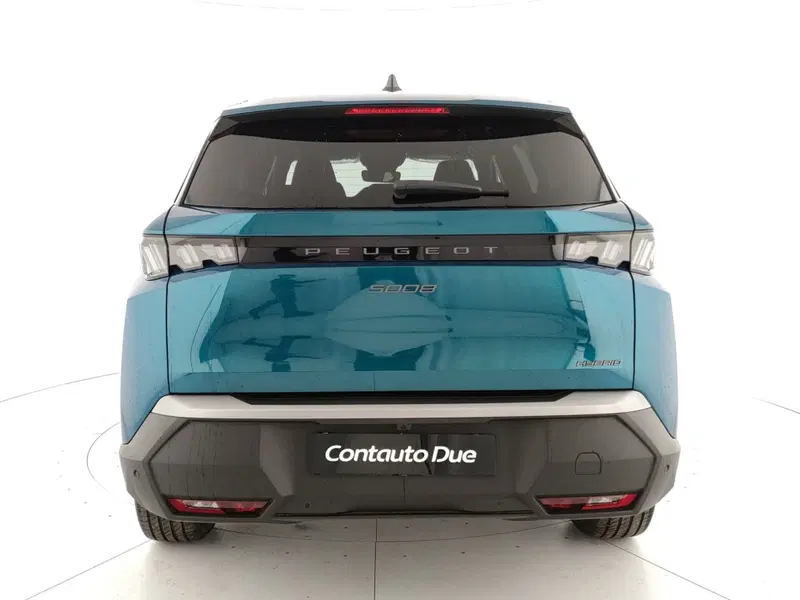 Peugeot 5008 nuova a Caserta (6)