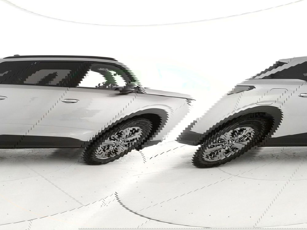 Peugeot 5008 nuova a Caserta (4)