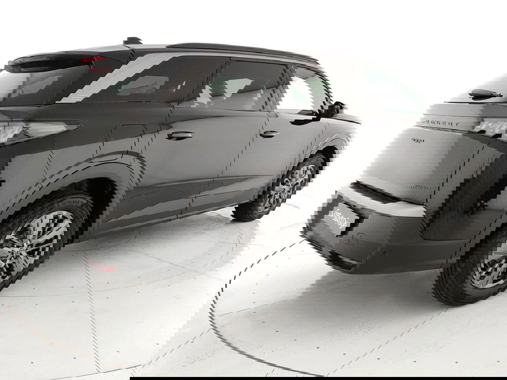 Peugeot 5008 nuova a Caserta (5)