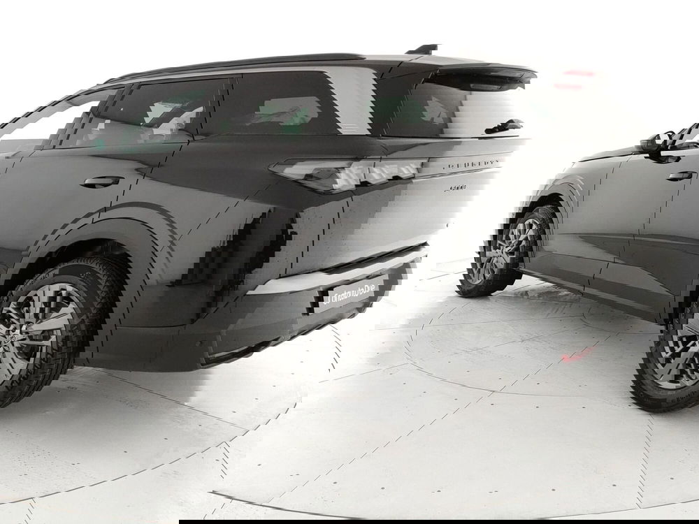 Peugeot 5008 nuova a Caserta (7)