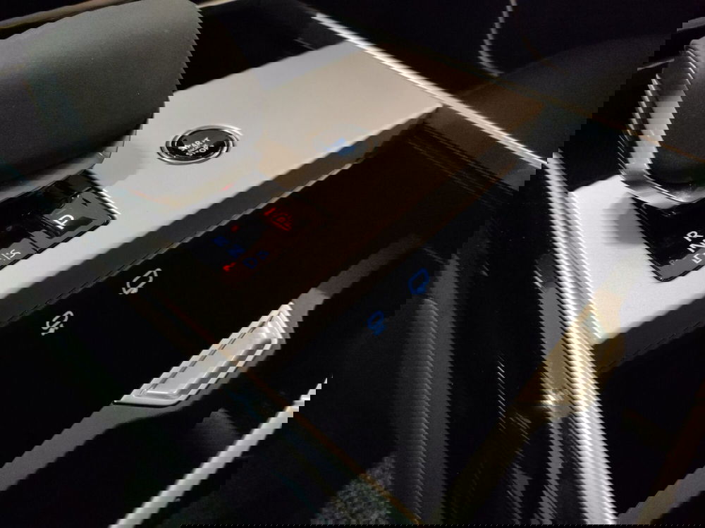 Land Rover Range Rover usata a Lecco (20)