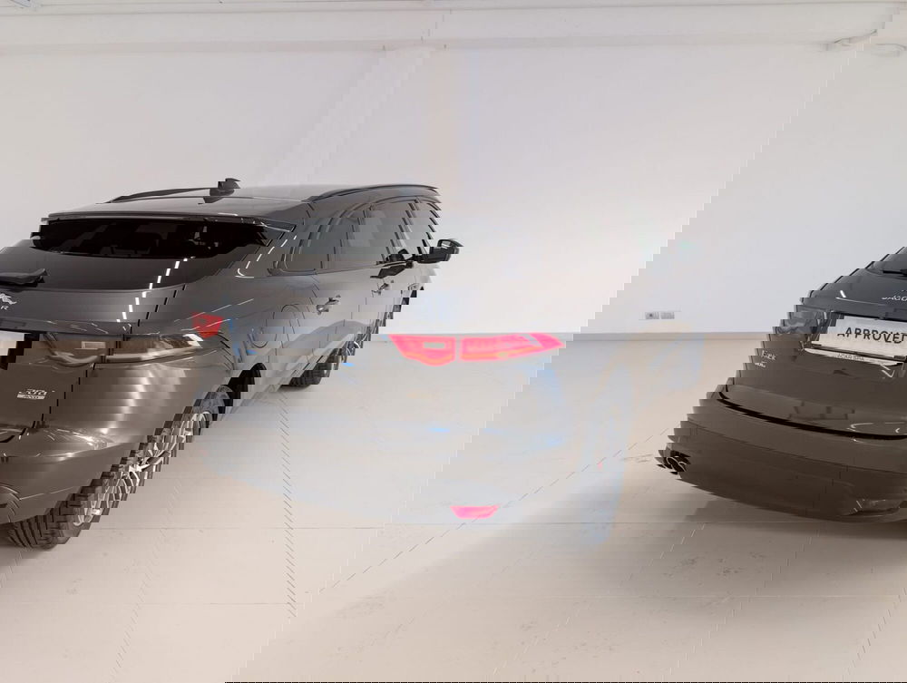 Jaguar F-Pace usata a Cuneo (2)