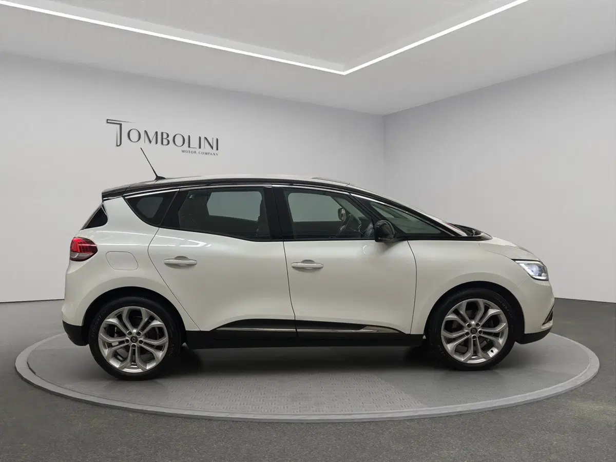 Renault Scénic usata a Macerata (7)