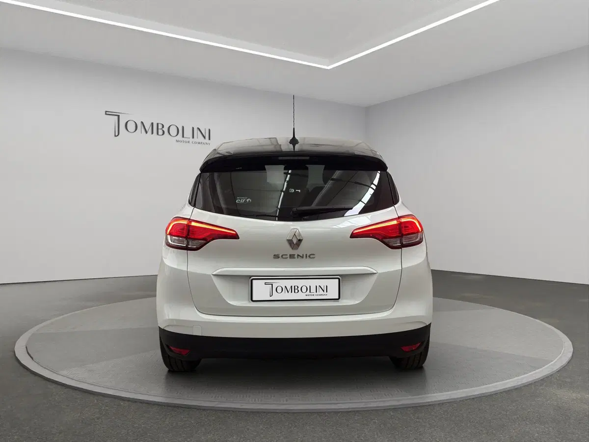 Renault Scénic usata a Macerata (9)