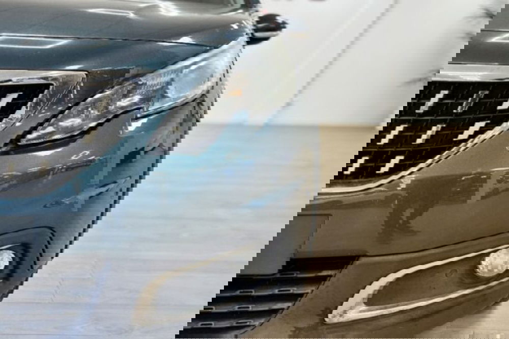 Peugeot 2008 usata a Latina (11)