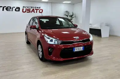Kia Rio 1.4 CRDi 5 porte Active del 2017 usata a Fondi