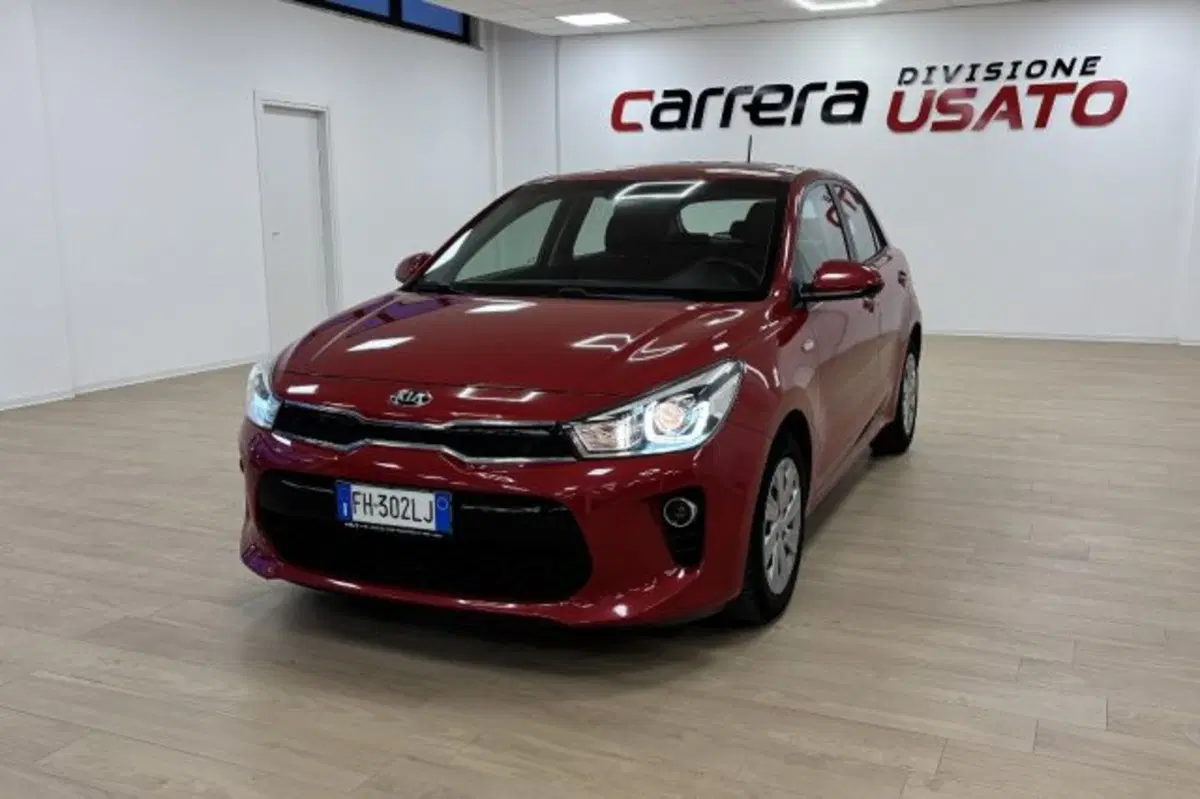 Kia Rio usata a Latina (3)