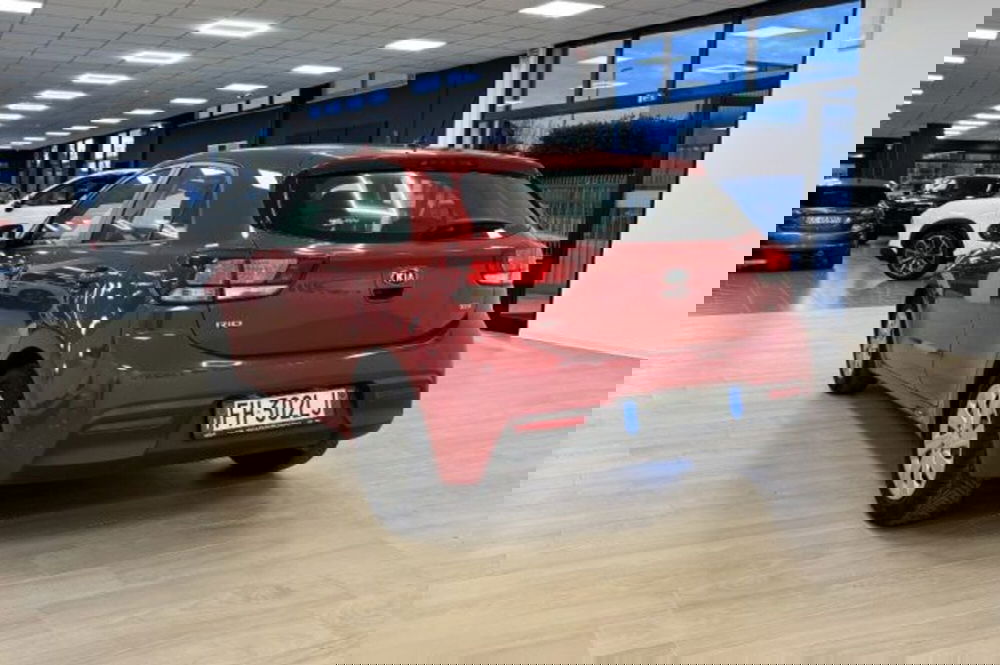 Kia Rio usata a Latina (5)
